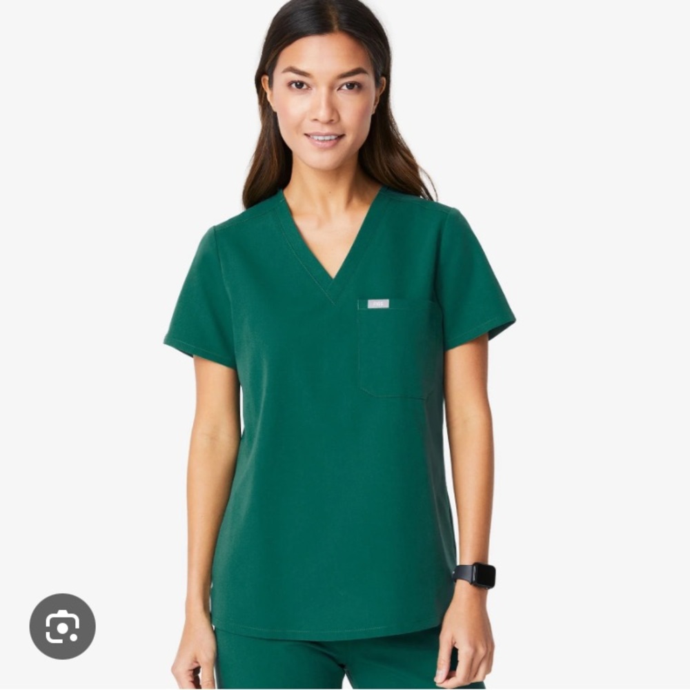 XS FIGS CATARINA TOP HUNTER GREEN